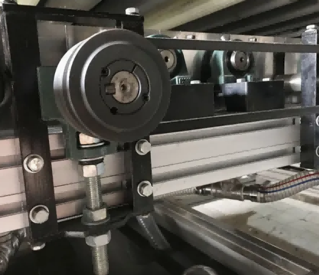 1600 mm hocheffiziente, vollautomatische, horizontale, isolierte Glaswasch- und Trocknungsmaschine